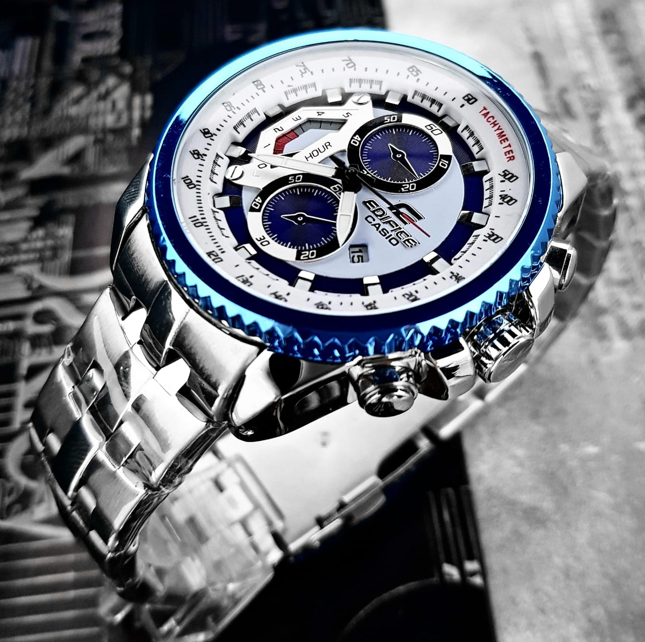 Casio - Reloj Analógico Hombre Edifice EF-558D-2AV - Plateado Y Azul