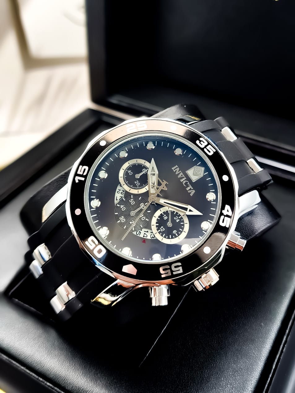 Invicta IT21