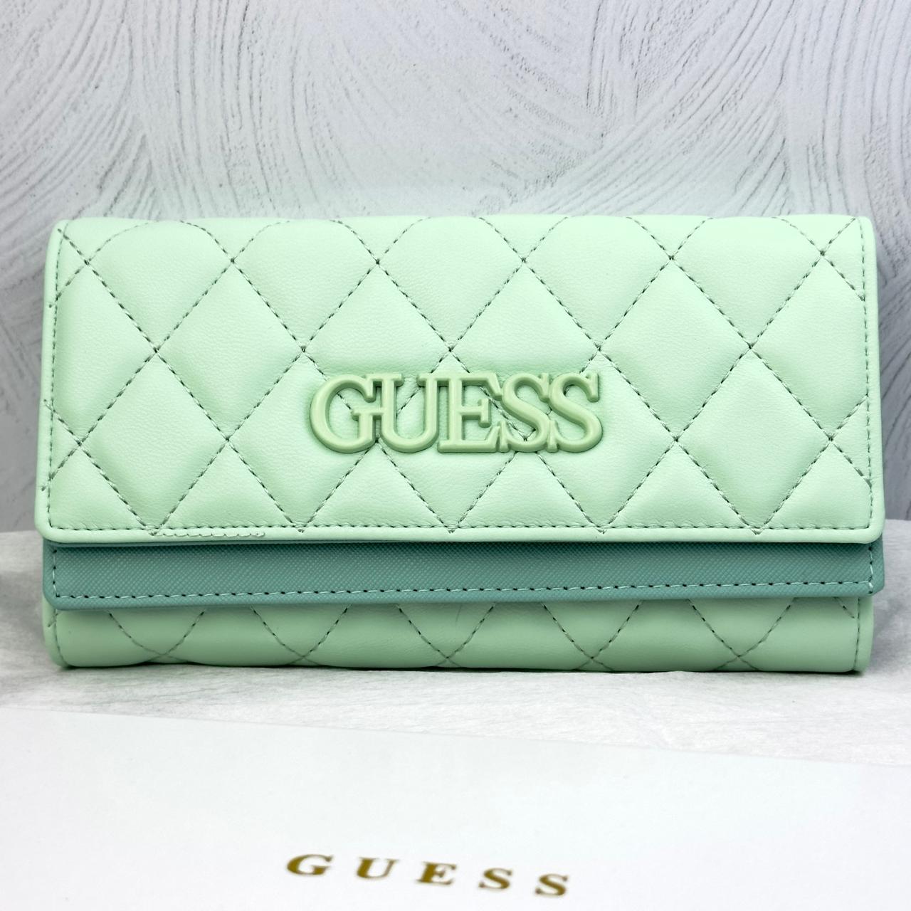 Billetera Mujer GUESS 01