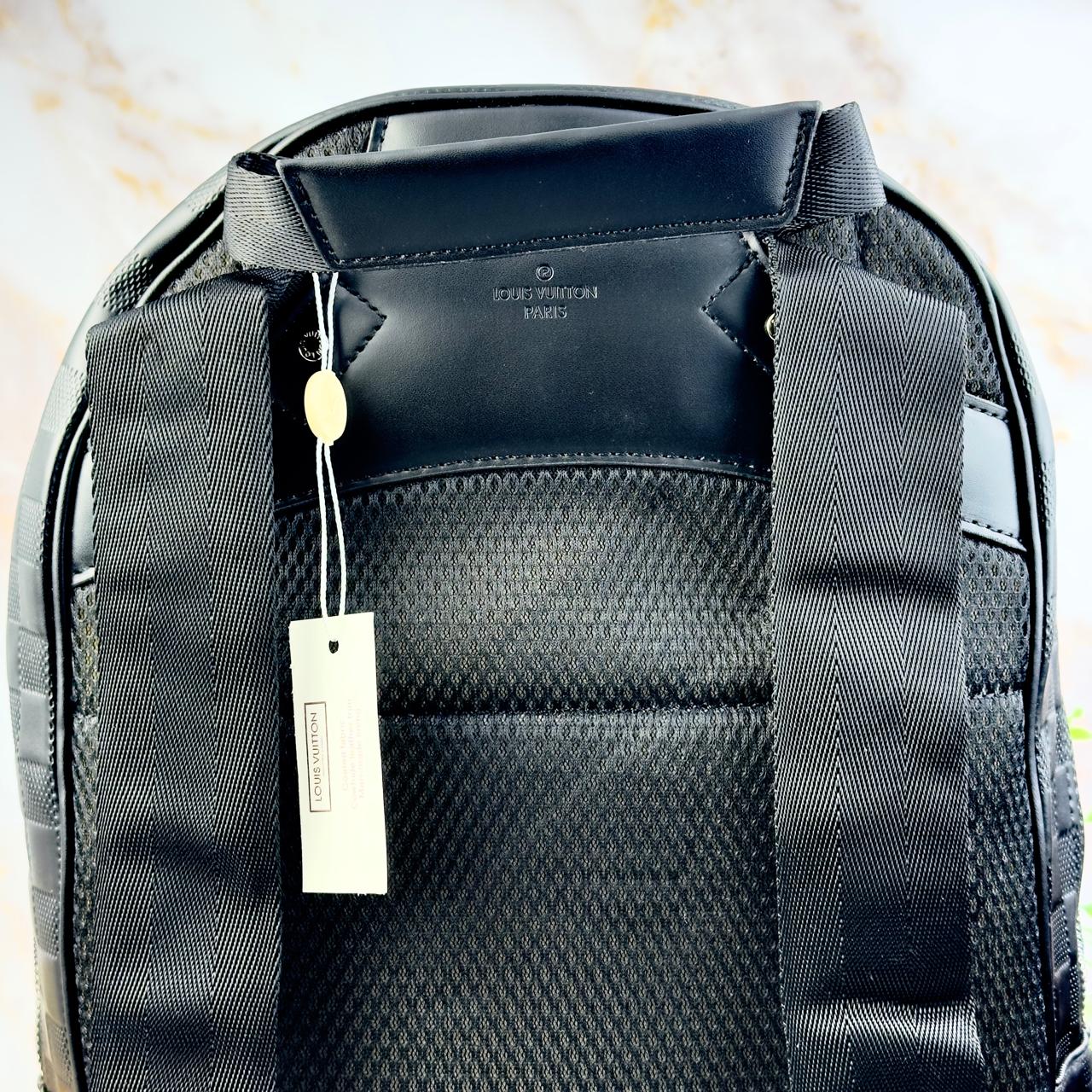 Morral LV - Hombre Black