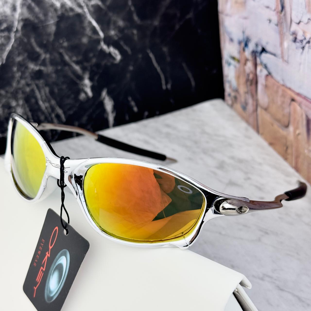 Oakley Juliet OJ52