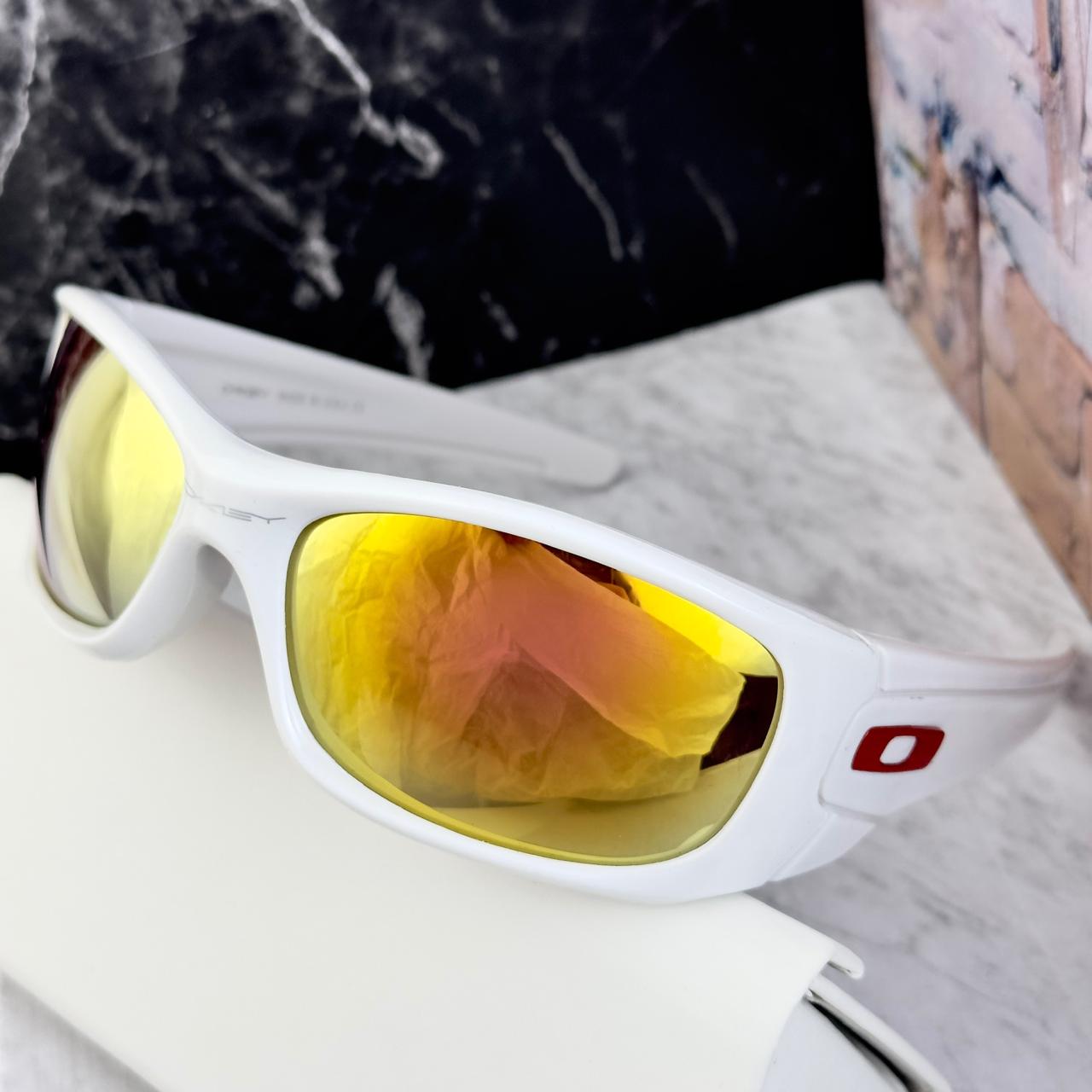 OAKLEY OK5