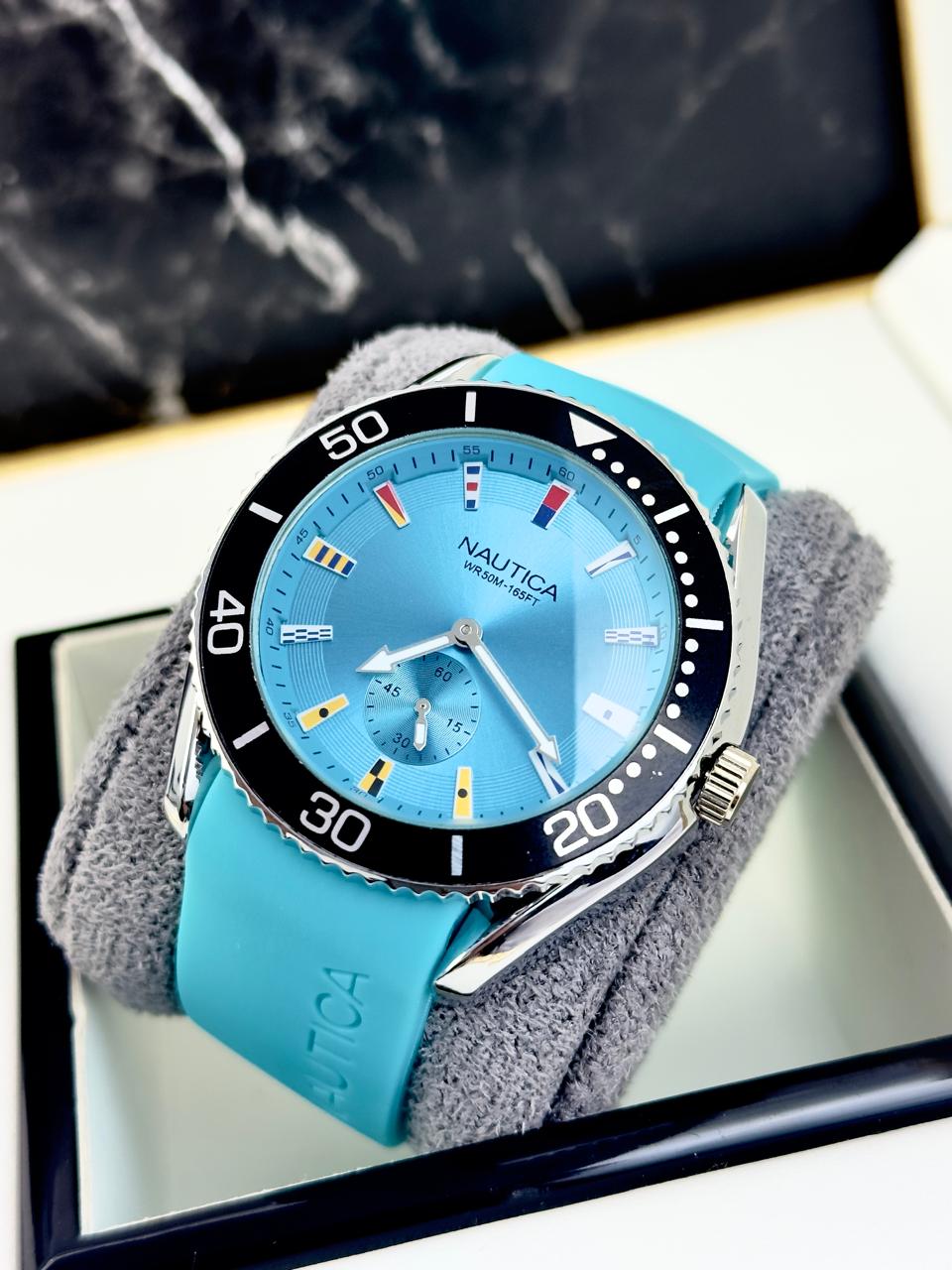 Reloj NAUTICA TRB52