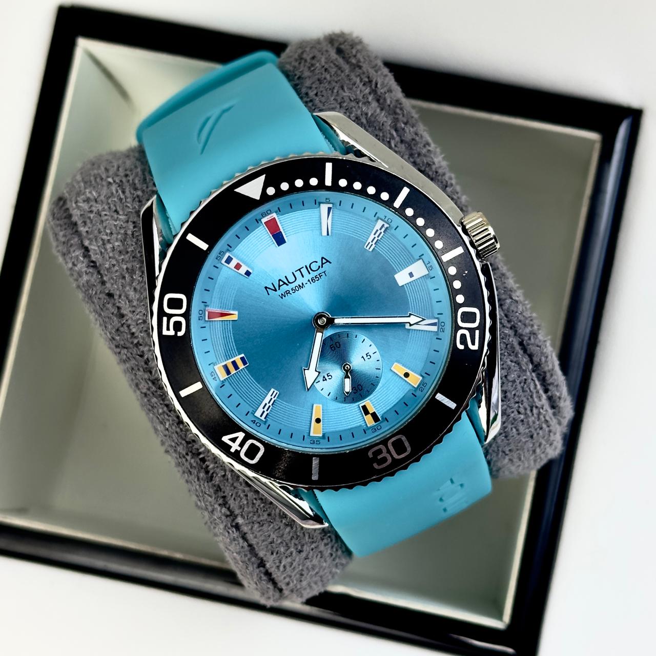 Reloj NAUTICA TRB52