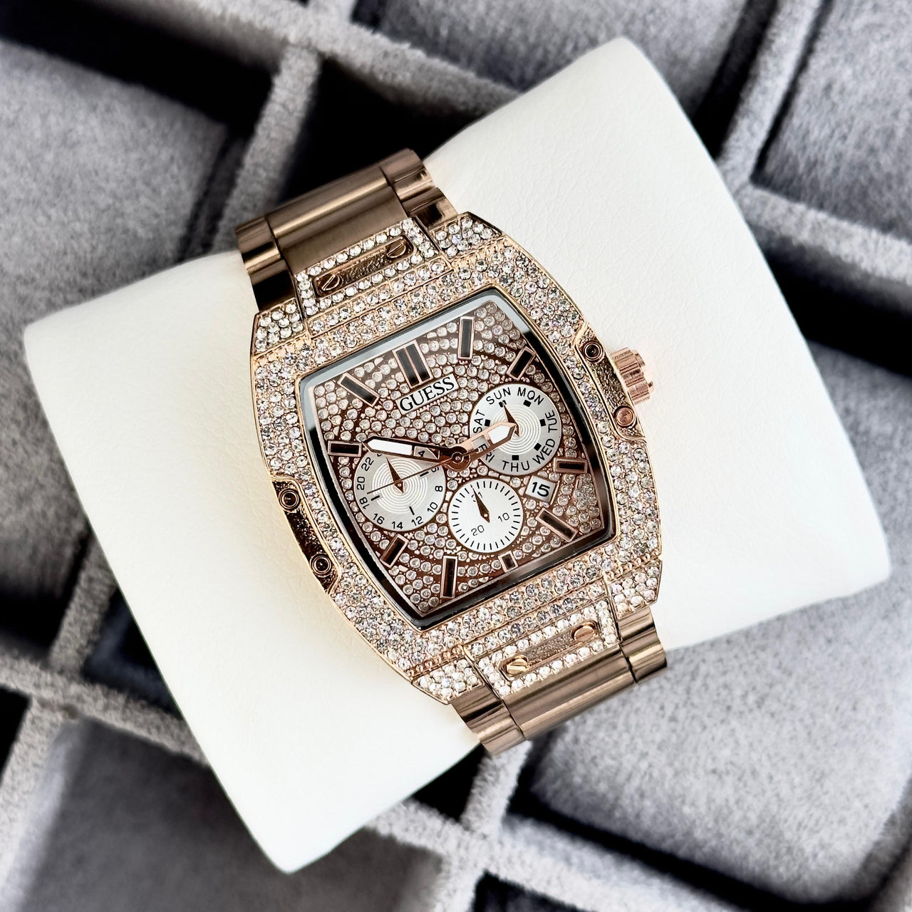 Guess  PIEDRAS GMP102