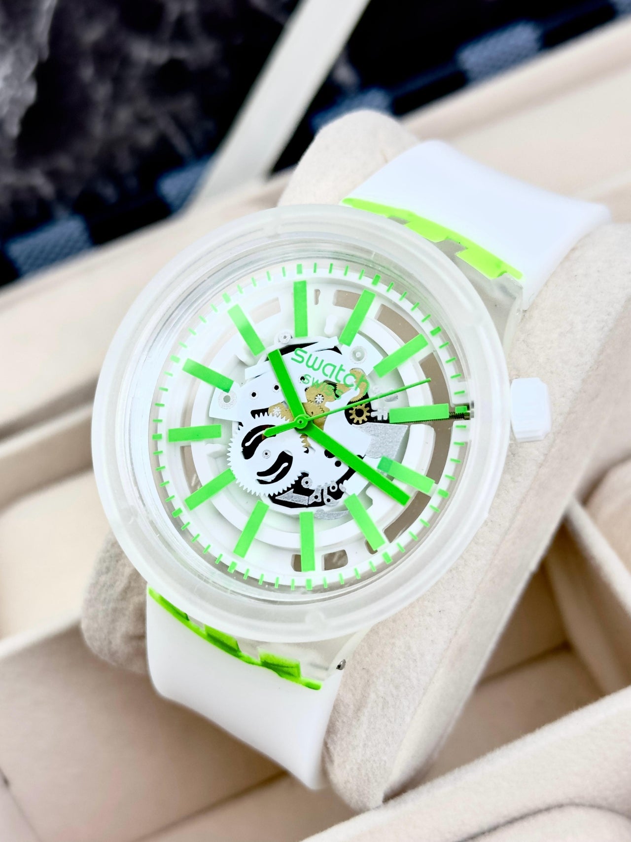 Reloj SWATCH WIN01