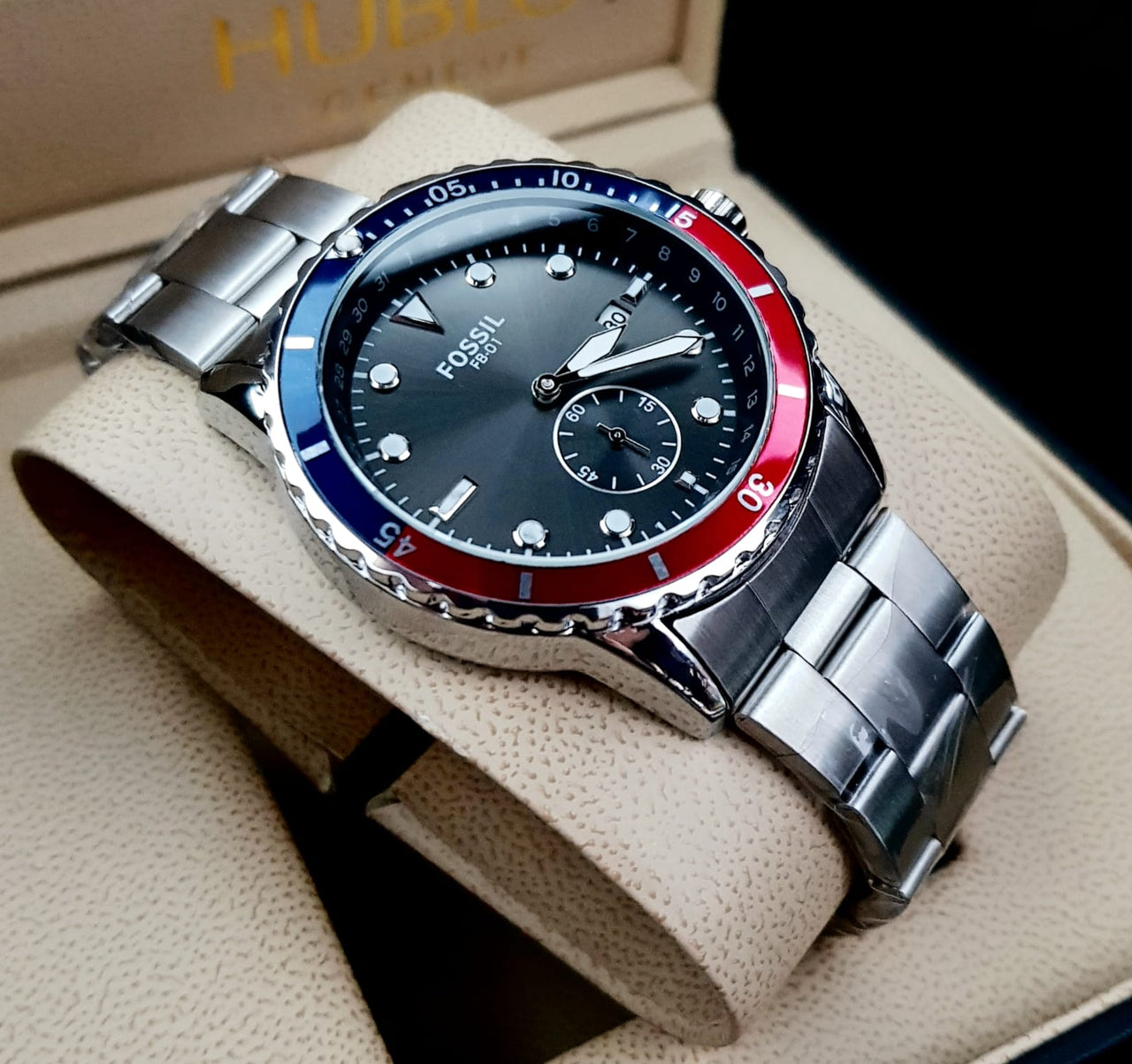 Fossil F33